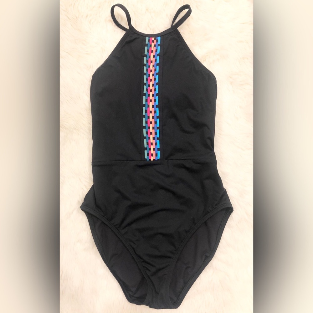 NEW La Blanca One Piece Women’s Swimsuit -black